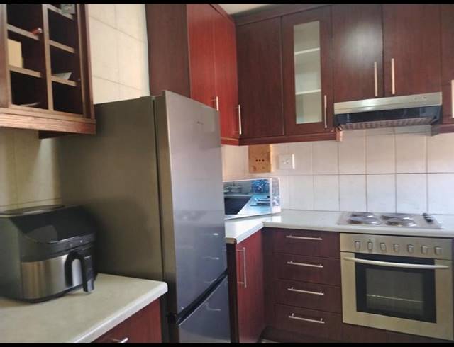 3 BEDROOM PROPERTY TO RENT IN PENINA PARK